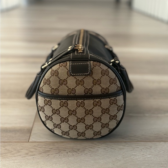 Authentic Gucci Monogram Canvas Trophy bag - Picture 2 of 6